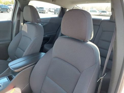 Used 2024 Chevrolet Malibu LT FWD image 6
