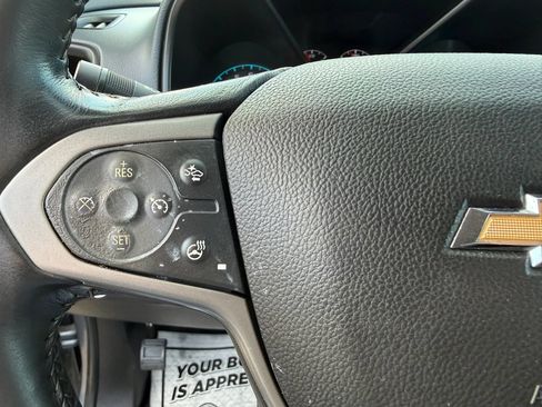 Used 2022 Chevrolet Colorado Z71 w/ Safety Package AWD/4WD image 21