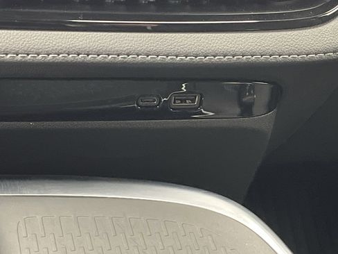 New 2026 Buick Enclave Preferred w/ Power Package image 25