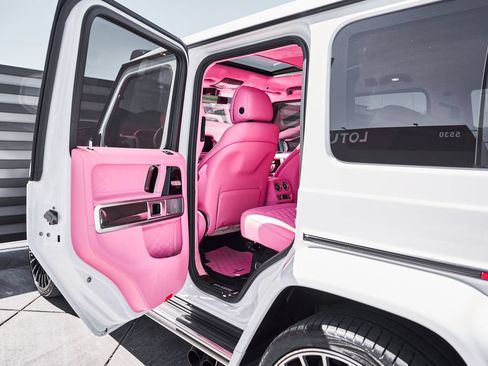 Used 2023 Mercedes-Benz G 63 AMG 4MATIC w/ AMG Night Package Plus image 32