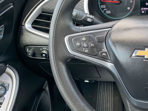 Used 2023 Chevrolet Malibu LT image 12