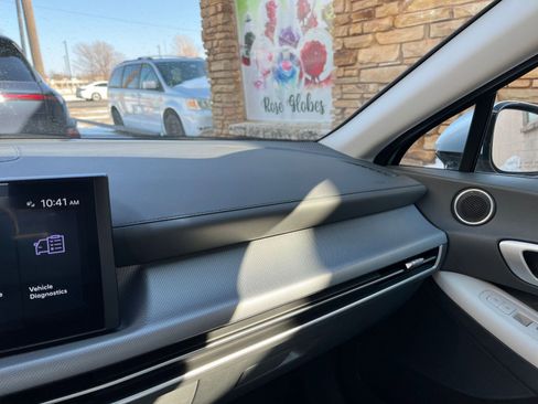 Used 2025 Hyundai Sonata SEL image 35