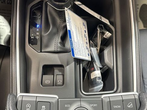 Used 2026 Toyota Grand Highlander XLE image 31