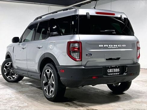 Used 2023 Ford Bronco Sport Outer Banks image 15