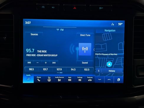 Certified 2021 Ford F150 XLT w/ Equipment Group 302A High image 20