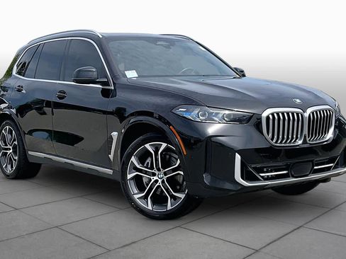 Used 2024 BMW X5 xDrive40i w/ Premium Package AWD/4WD image 2