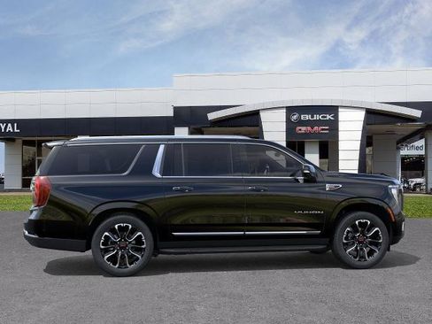 New 2026 GMC Yukon XL Elevation AWD/4WD image 29
