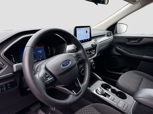 Used 2023 Ford Escape Active FWD image 9
