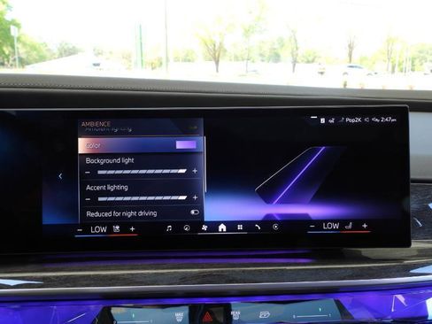 Used 2024 BMW 740i RWD image 71