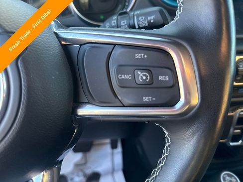 Used 2022 Jeep Wrangler Unlimited Sahara w/ Cold Weather Group image 15