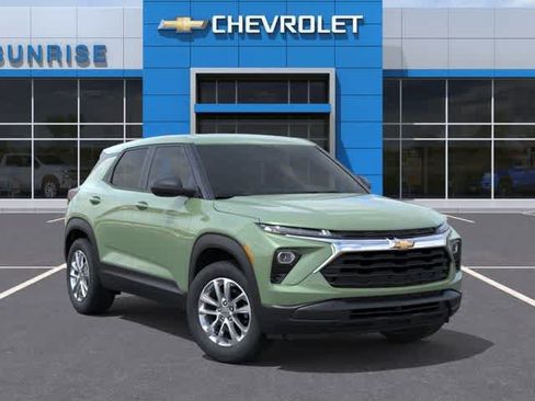 New 2026 Chevrolet TrailBlazer LS w/ LS Convenience Package FWD image 8