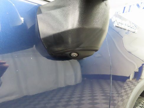 Used 2023 Chevrolet Silverado 2500 High Country w/ Z71 Off-Road Package image 52