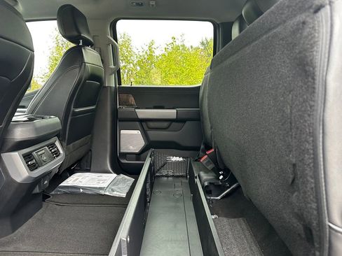 New 2025 Ford F350 Lariat w/ Black Appearance Package image 50