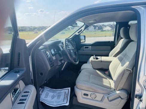 Used 2010 Ford F150 XLT image 9