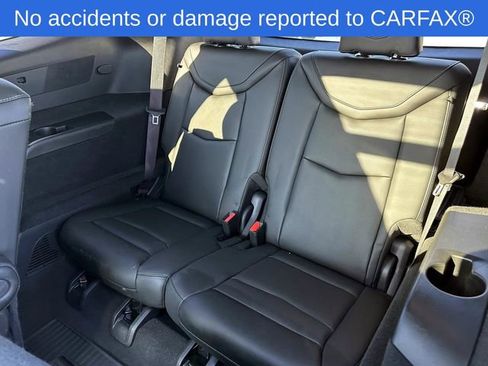 Used 2024 Cadillac XT6 Premium Luxury image 13