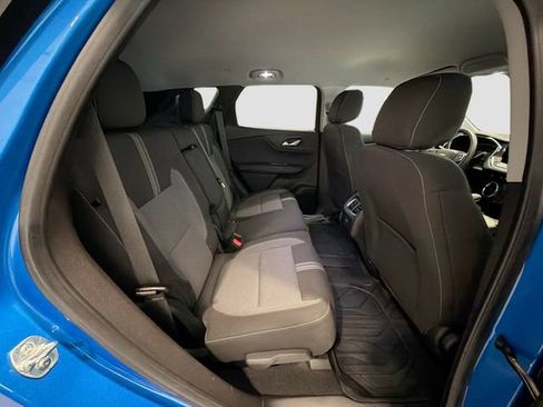 Used 2024 Chevrolet Blazer LT w/ Convenience Package FWD image 23