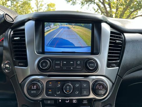Used 2018 Chevrolet Suburban Premier image 27