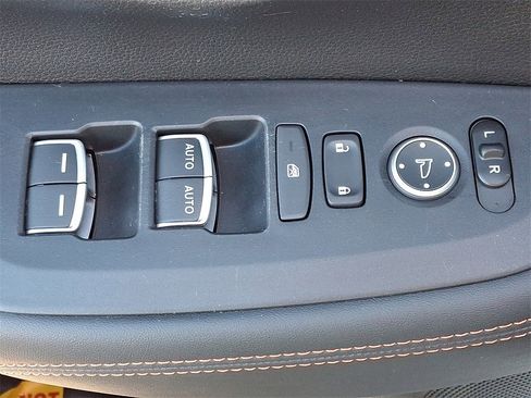 Used 2023 Honda HR-V Sport image 26