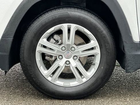 Used 2024 GMC Terrain SLE image 31