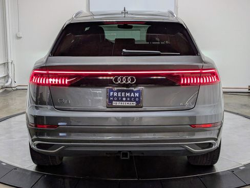 Used 2019 Audi Q8 Prestige w/ Luxury Package image 7
