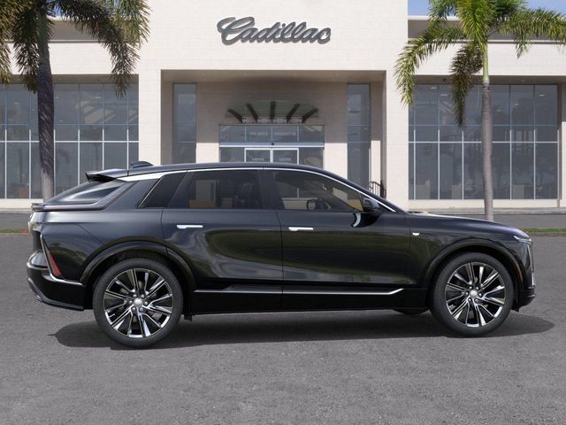 New 2026 Cadillac Lyriq Signature Luxury RWD image 5