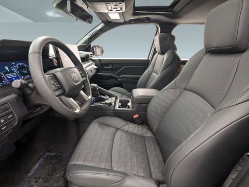 New 2026 Toyota Tacoma TRD Off-Road image 4