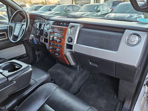 Used 2010 Ford F150 Lariat image 32