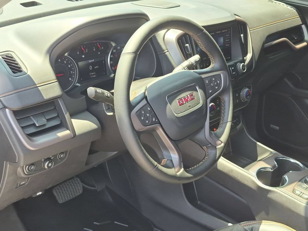 Used 2024 GMC Terrain AT4 w/ Infotainment Package II AWD/4WD image 10