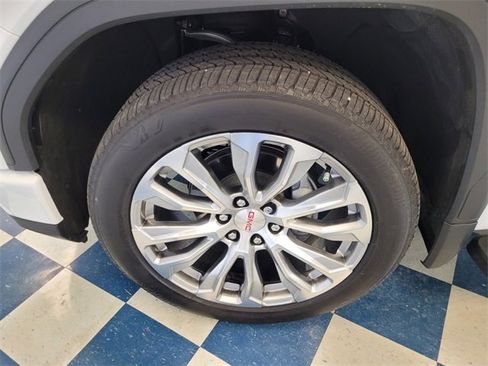 Used 2023 GMC Sierra 1500 Denali w/ Technology Package image 11