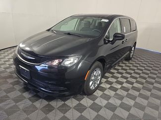 Used 2022 Chrysler Voyager LX FWD video 1