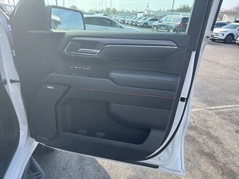 Certified 2022 GMC Sierra 1500 AT4 w/ AT4 Preferred Package image 26