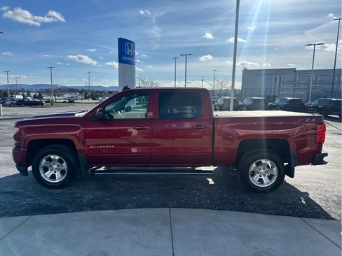 Used 2018 Chevrolet Silverado 1500 LT w/ All Star Edition image 3