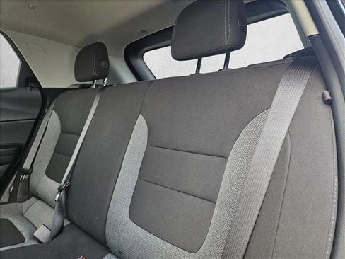 Used 2025 Chevrolet TrailBlazer LT AWD/4WD image 13