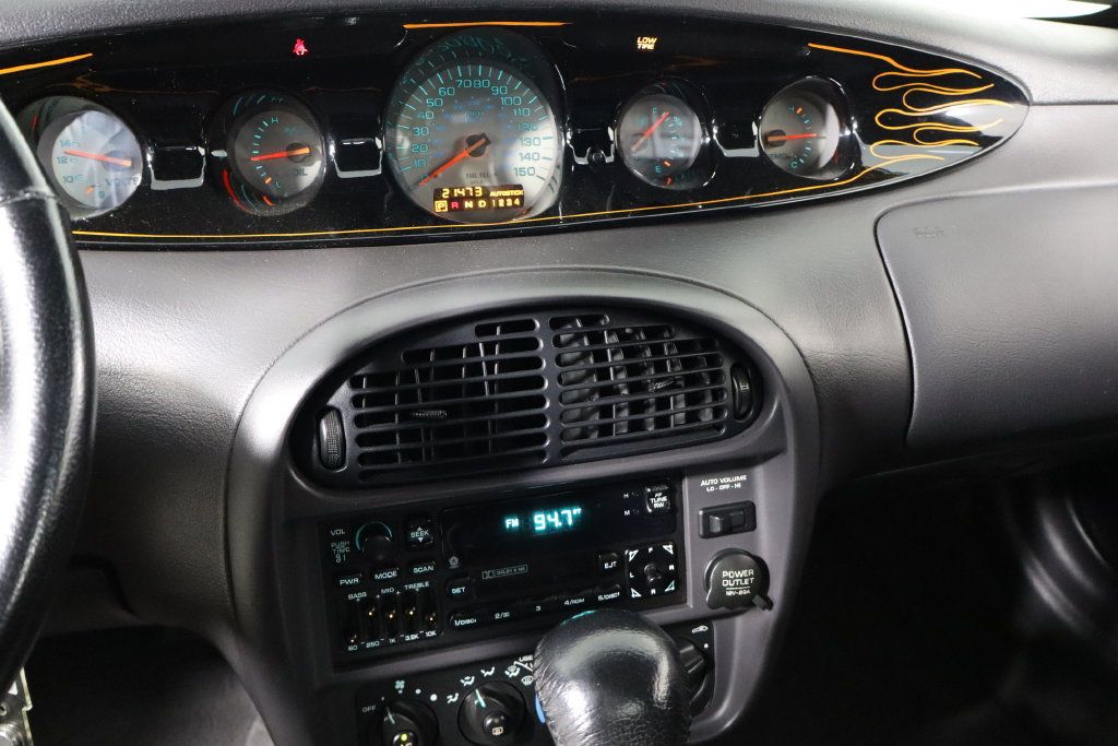 Used 2000 Plymouth Prowler RWD image 17