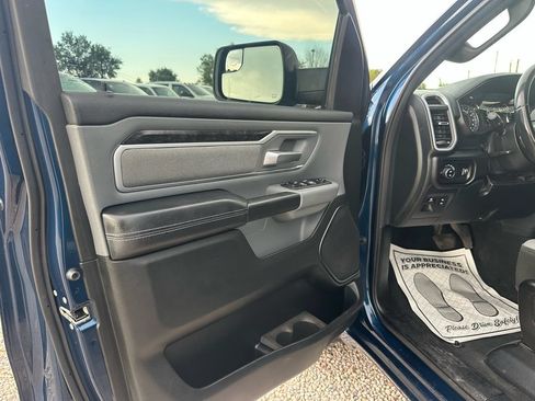 Used 2022 RAM 1500 Big Horn AWD/4WD image 32