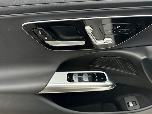 Certified 2024 Mercedes-Benz E 350 4MATIC Sedan image 26