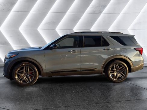 New 2026 Ford Explorer ST w/ Sun And Sound Package image 3