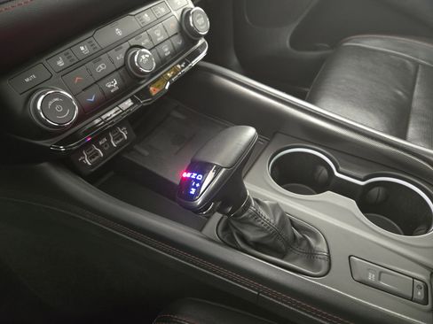 Used 2023 Dodge Durango R/T AWD/4WD image 23