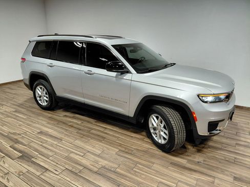 Certified 2022 Jeep Grand Cherokee L Laredo w/ Luxury Tech Group I image 23