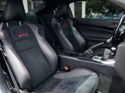 Used 2018 Subaru BRZ Limited w/ Popular Package #3 RWD image 20
