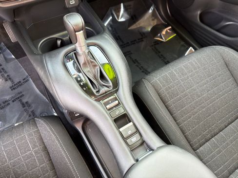 Used 2024 Honda HR-V LX image 22