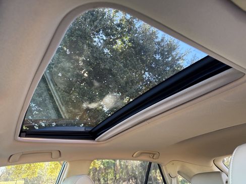 Used 2004 Lexus RX 330 AWD image 17