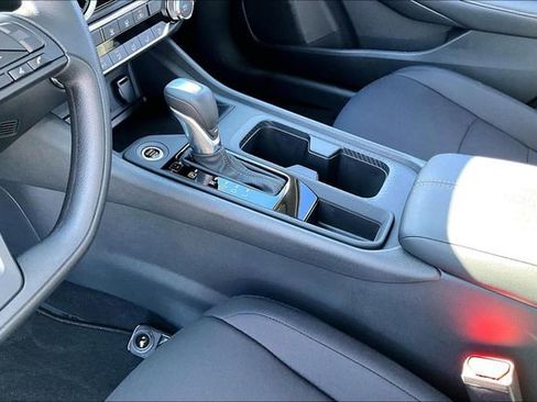 Certified 2025 Nissan Sentra S image 17