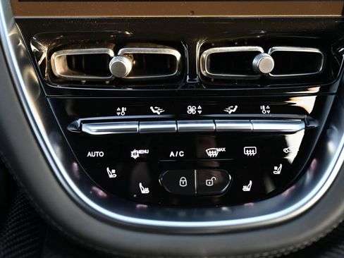 Used 2023 Aston Martin DBX 707 AWD/4WD image 47