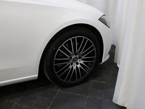 New 2025 Mercedes-Benz C 300 4MATIC Sedan image 11
