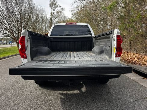 Used 2019 Toyota Tundra SR image 7