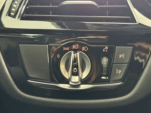 Used 2023 BMW 530e 530e w/ Executive Package image 17