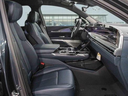 New 2026 Cadillac Escalade IQ Luxury 2 AWD/4WD image 13