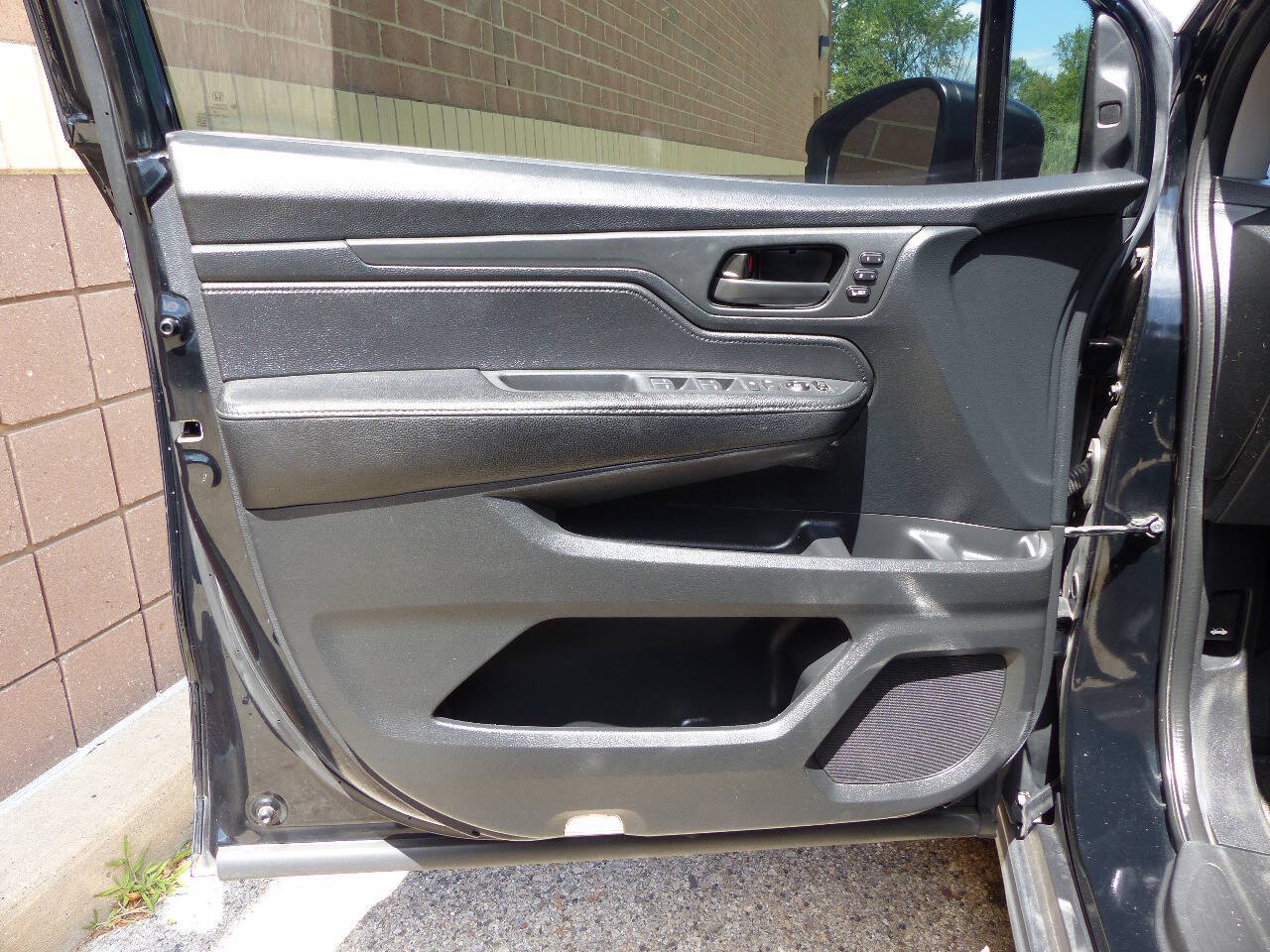 Used 2021 Honda Odyssey EX-L image 24