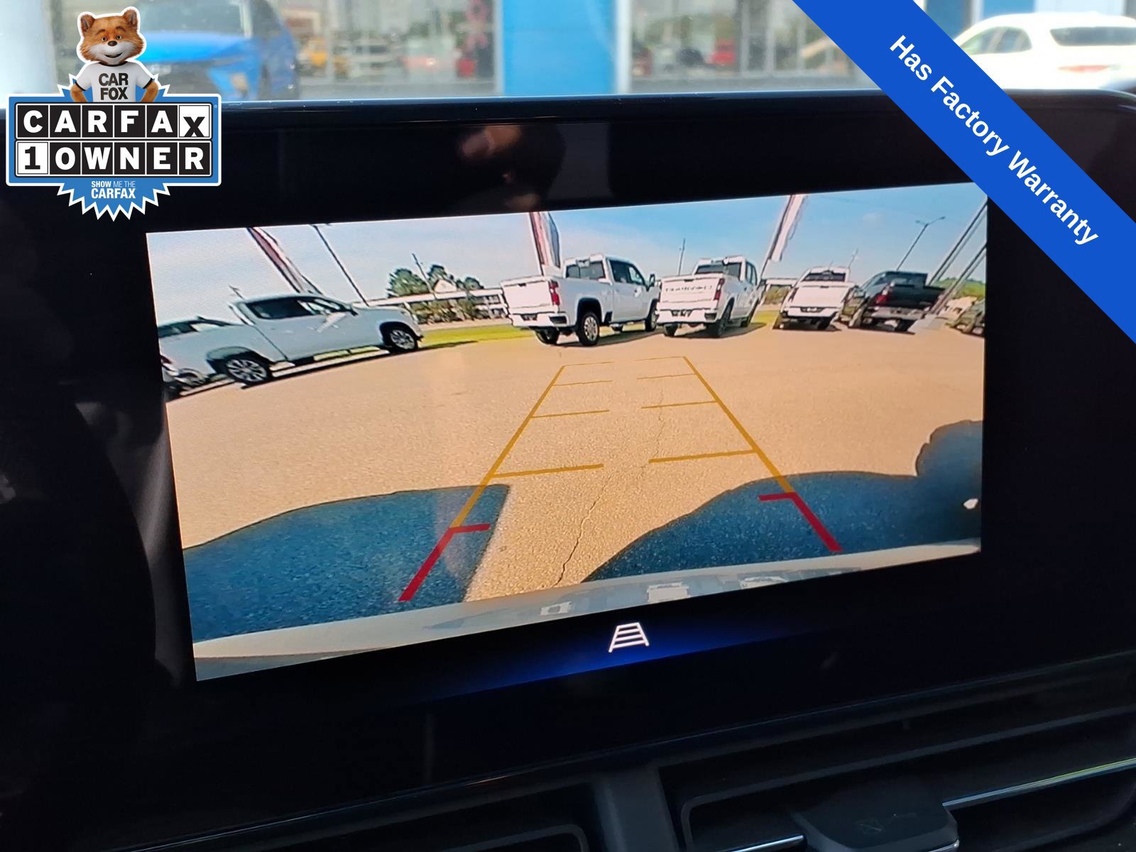 Used 2025 Chevrolet Trax LT FWD image 18